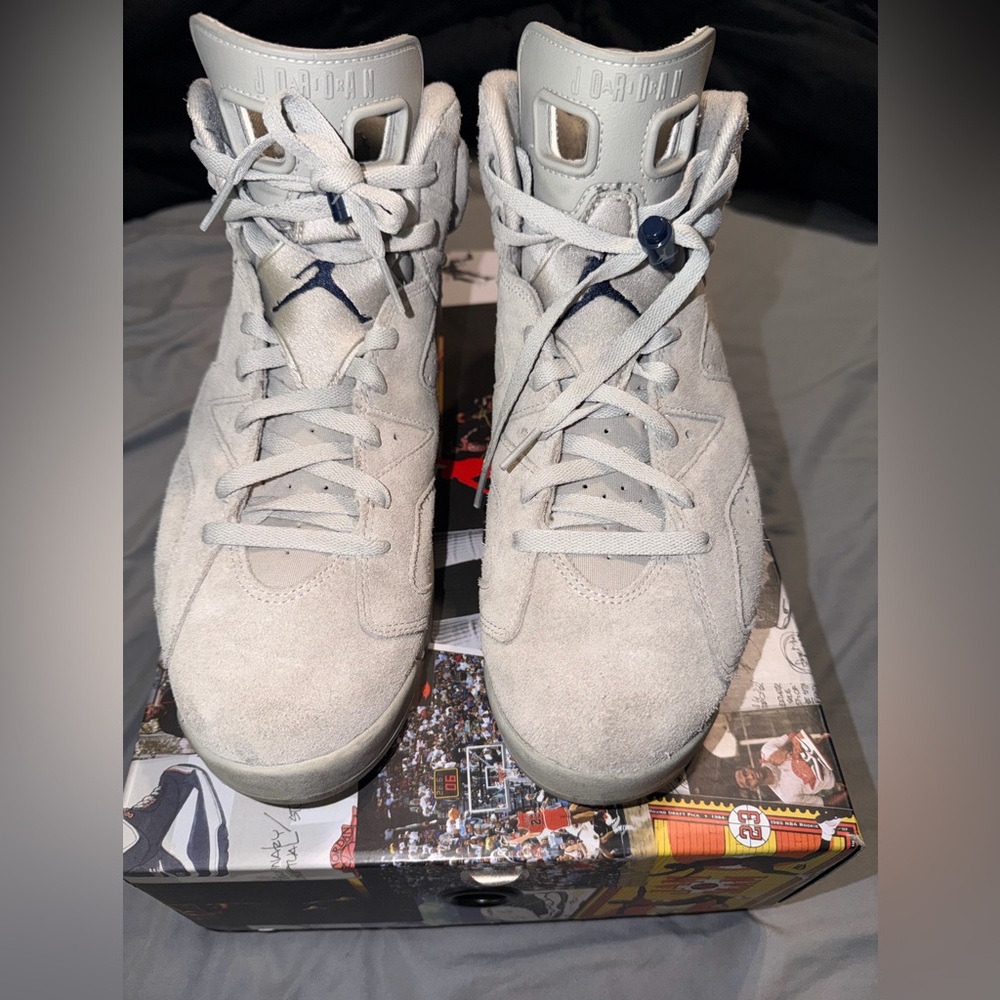 Men’s Air Jordan Retro 6 ‘Georgetown’ Gray & Navy Blue Sneakers